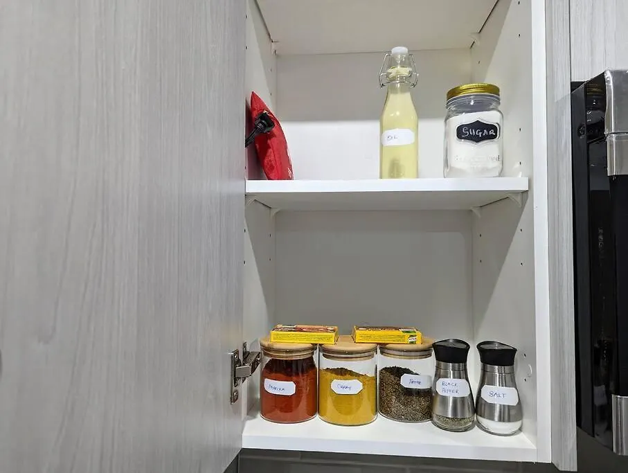 YYC The Fruitful Vineyard- A Beautiful 2 Bed Suite דירה